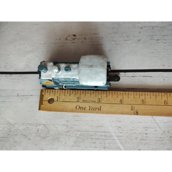 Vintage 1997 Fox Anastasia Train Engine - Picture 8 of 8